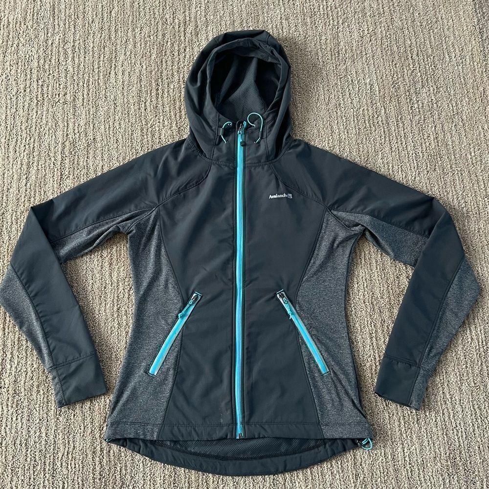 Avalanche Grey Coat with Hood